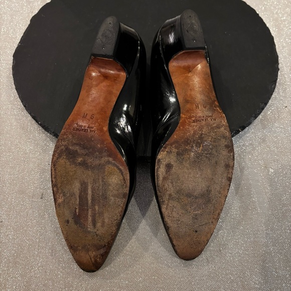 Vintage David's Patent Leather low heeled shoes sz 9 in good used condition - Picture 3 of 4